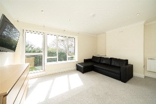 Syon Lane, Isleworth, TW7