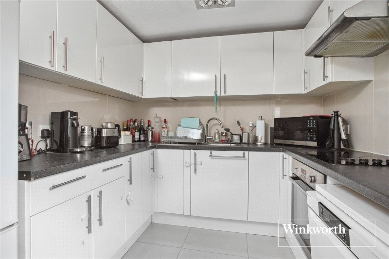 Nether Street, Finchley, London, N3