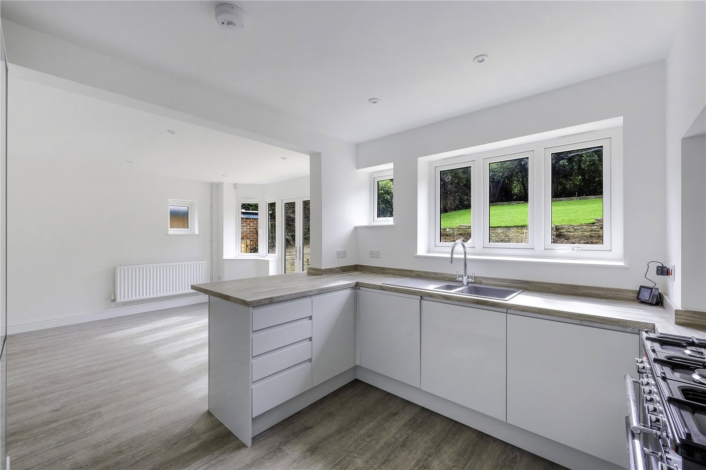 4 bedroom property for sale in Holly Lane West, Banstead, Surrey, SM7 (Ref BAN210158) £1,000,000