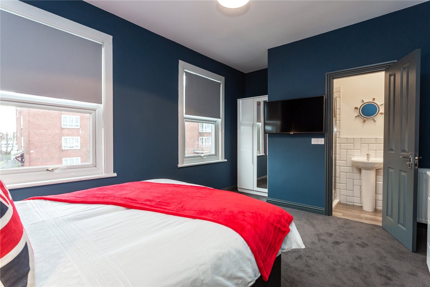 1 bedroom property to rent in Balmoral Road, WestcliffonSea, Essex