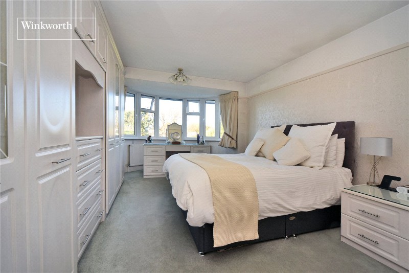 Nonsuch Walk, Cheam, Sutton, Surrey, SM2