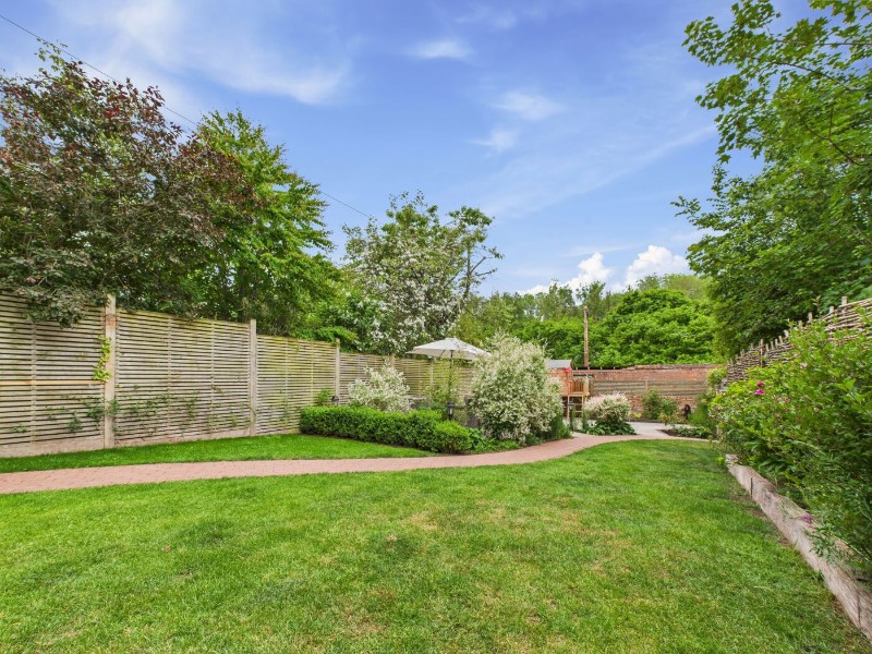 Penstone, Colebrooke, Crediton, Devon, EX17