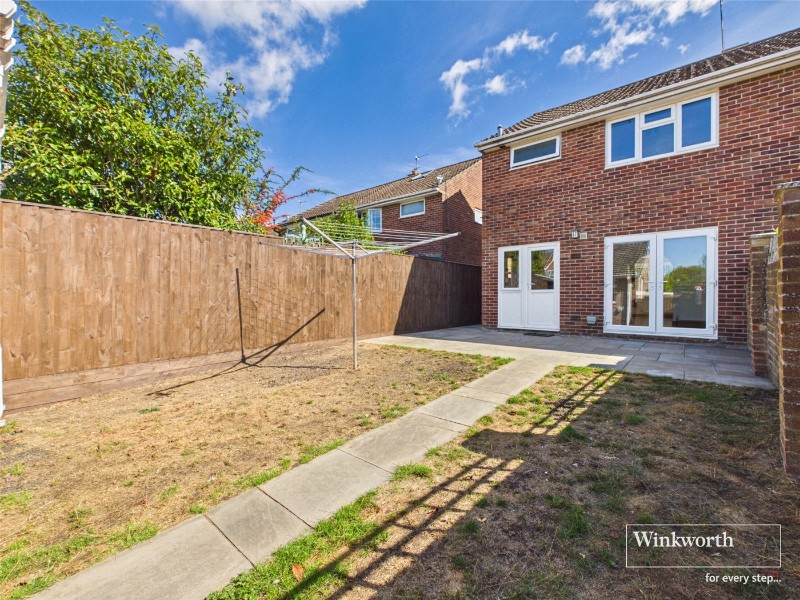 Kestrel Close, Thatcham, Berkshire, RG19