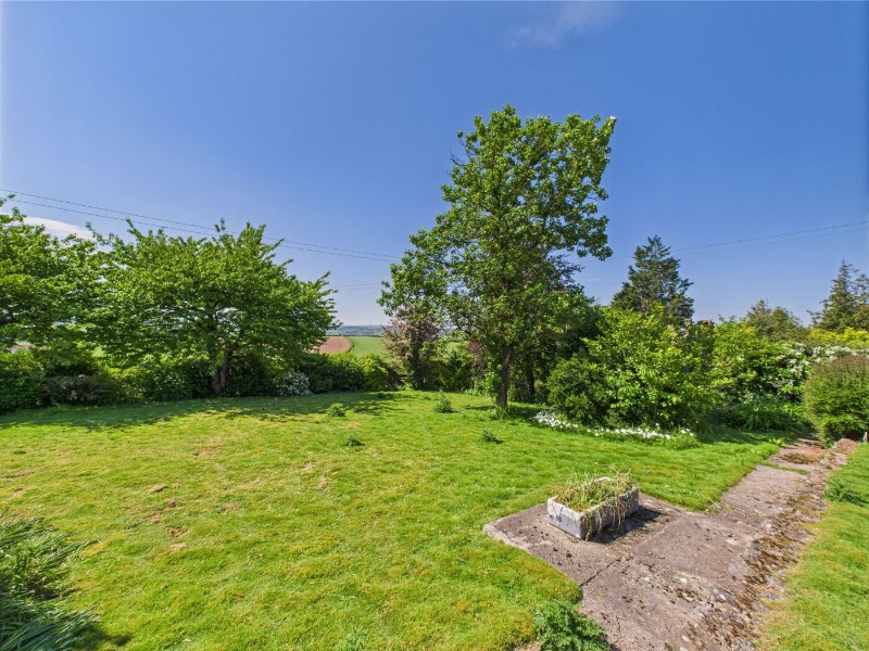 Barnstaple Cross, Crediton, Devon, EX17