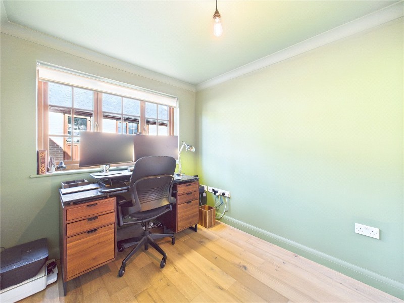 Ayshford, Uffculme, Cullompton, Devon, EX15