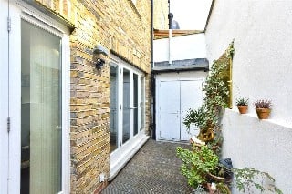 Stoke Newington Road, London, N16