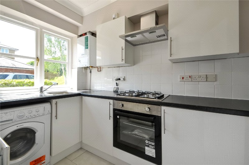 Cornes Close, Winchester, SO22
