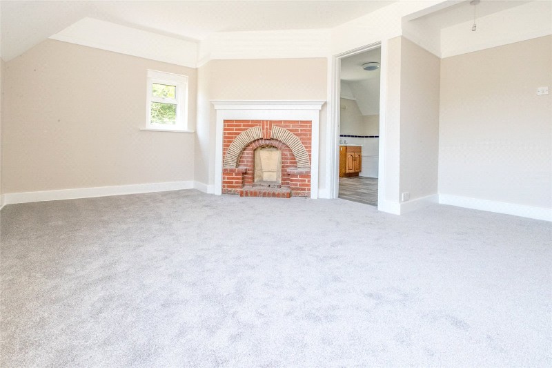 Manor Road, Milford On Sea, Lymington, Hampshire, SO41