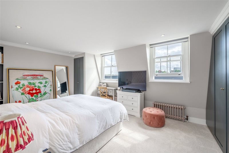 Warwick Avenue, London, W9