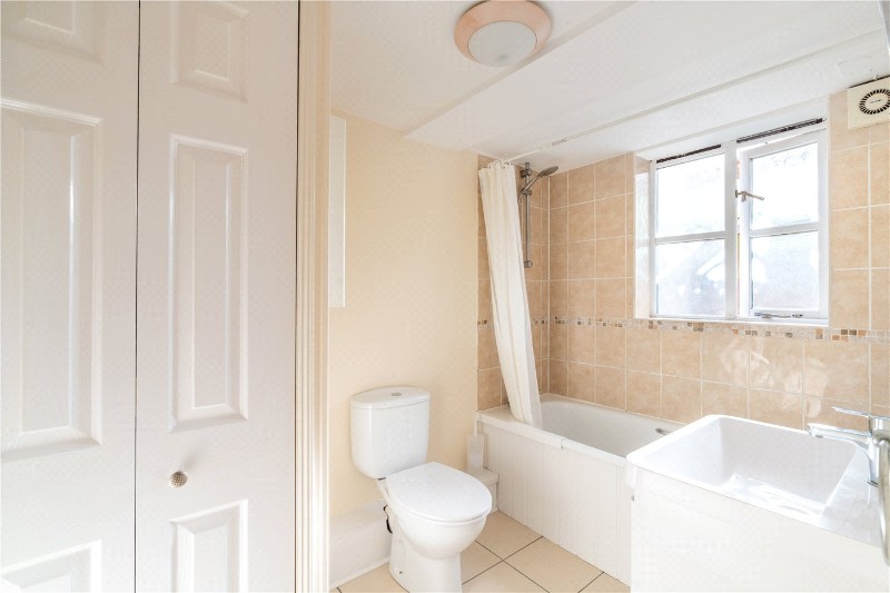 Crescent Road, Wimborne, Dorset, BH21