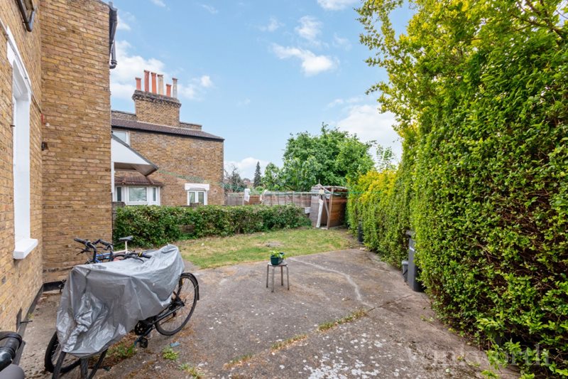 Gellatly Road, London, SE14