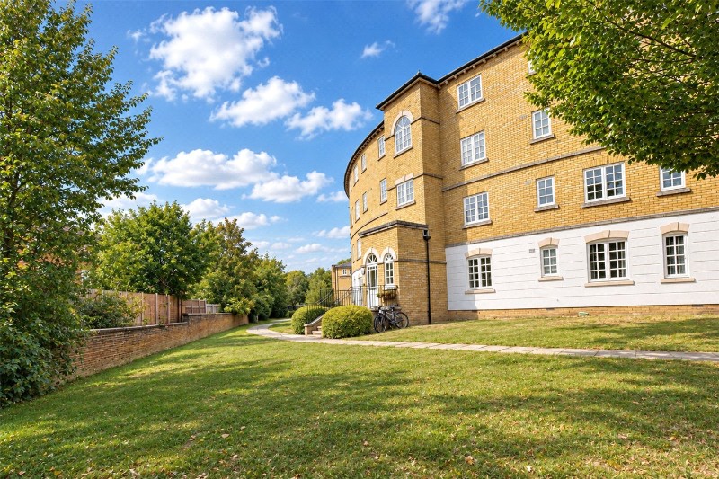 Gilbert Close, Shooters Hill, London, SE18