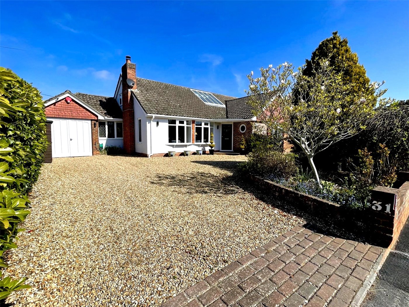Knowland Drive, Milford on Sea, Lymington, Hampshire, SO41