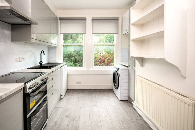 London Road, Bath, Somerset, BA1