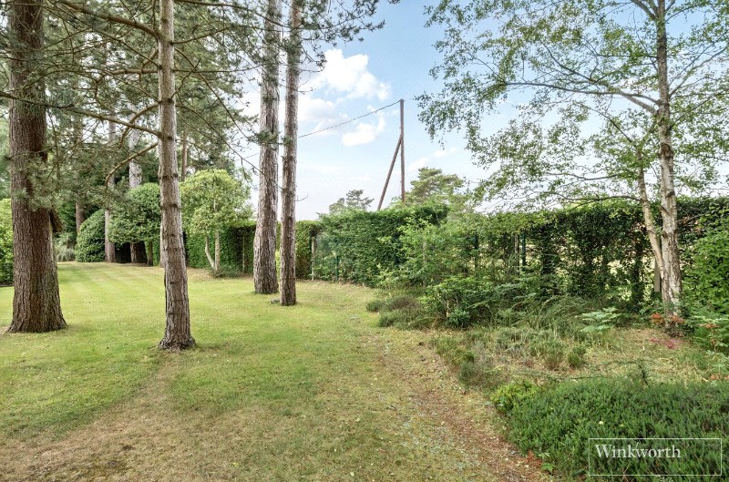 Cross Road, Sunningdale, Berkshire, SL5