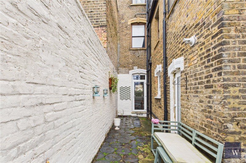 Ferndale Road, London, SW4