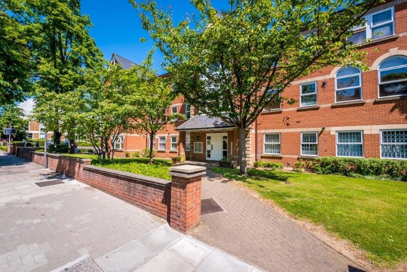 Salusbury Road, London, NW6