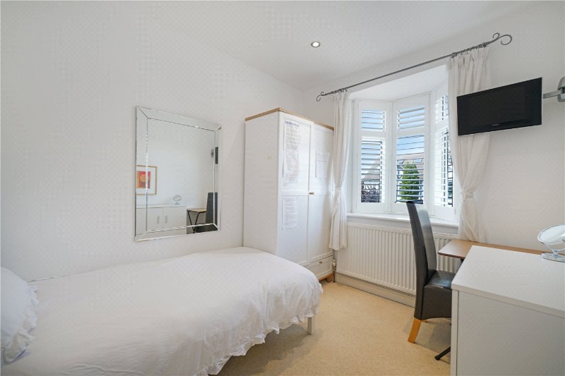 Beaford Grove, London, SW20