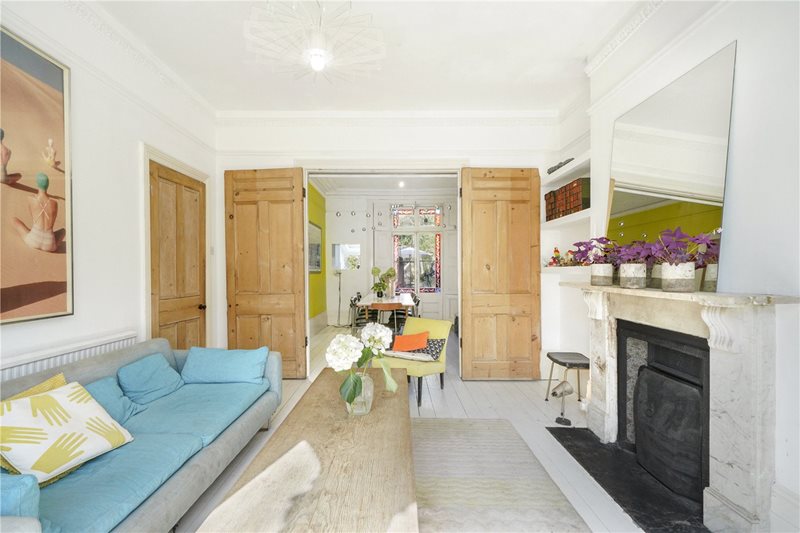 Connaught Road, London, N4