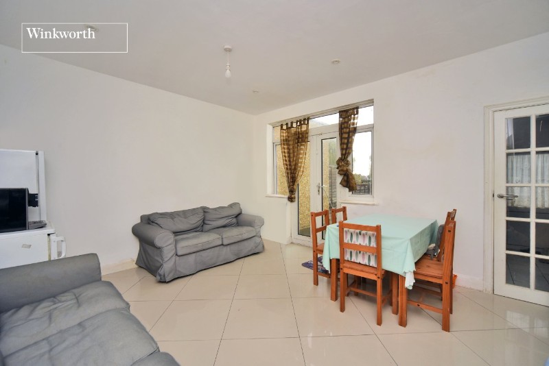 Sutton Common Road, Sutton, SM3