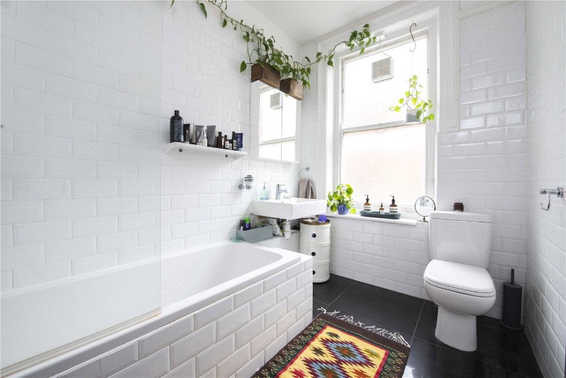 Bedford Avenue, London, WC1B