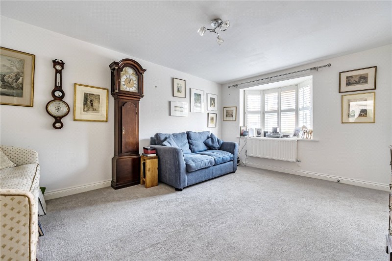 Mandarin Drive, Newbury, Berkshire, RG14