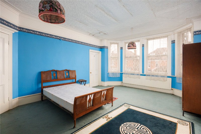 Castello Avenue, London, SW15