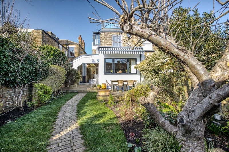 Burrows Road, London, NW10