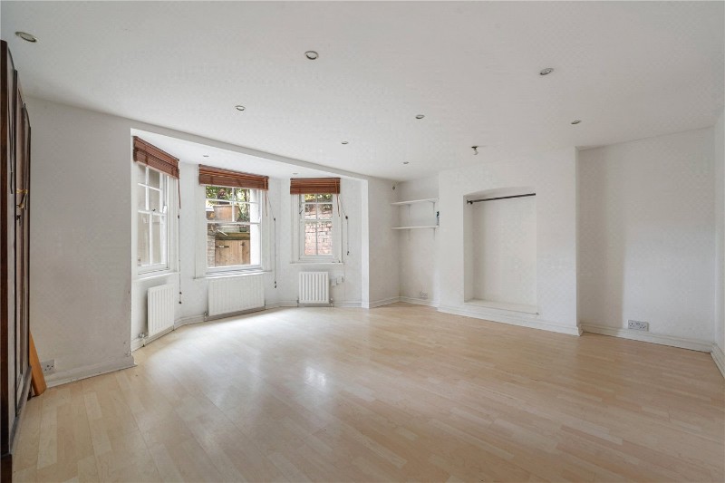 Mildenhall Road, London, E5