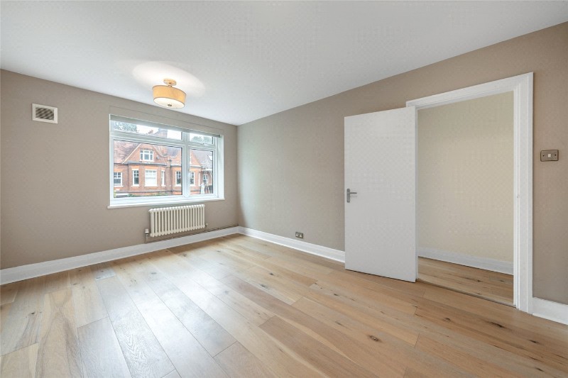 Lambolle Road, London, NW3