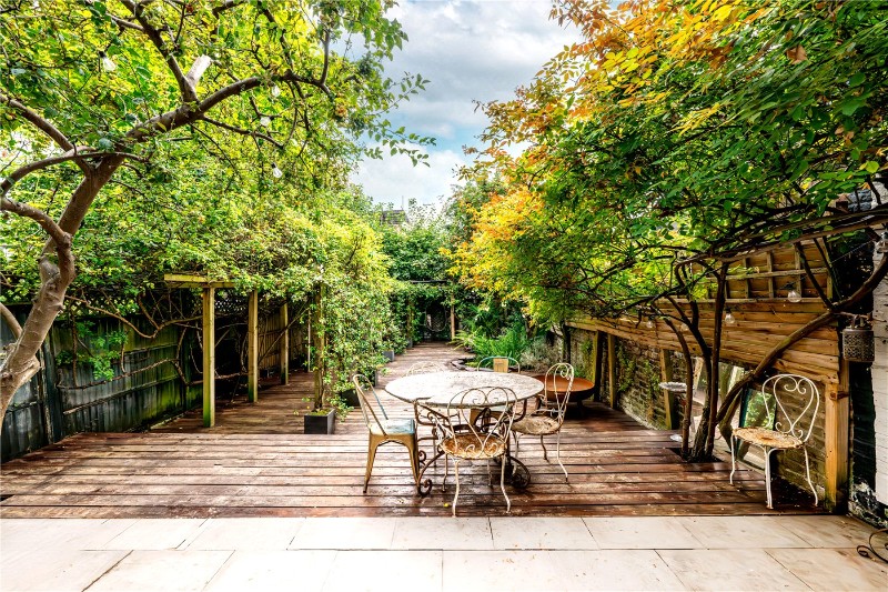 Ashburnham Road, London, NW10