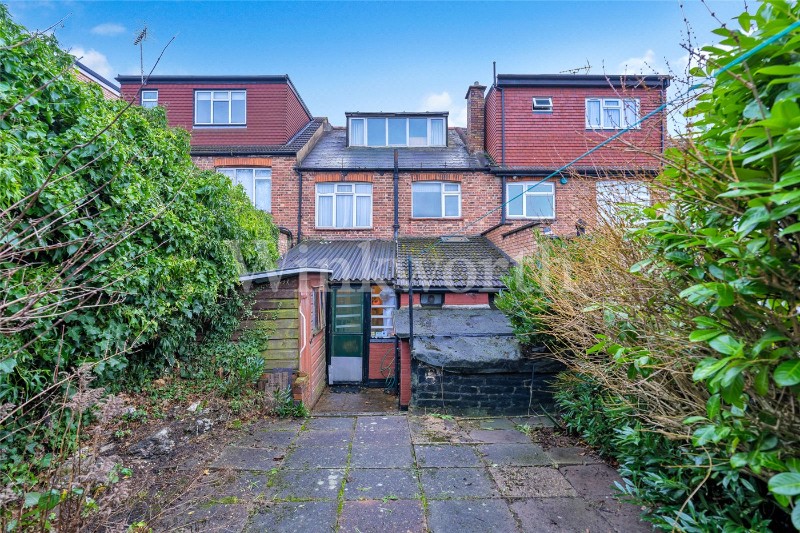 Montpelier Rise, London, NW11