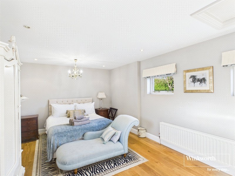 Southend, Henley-on-Thames, Buckinghamshire, RG9