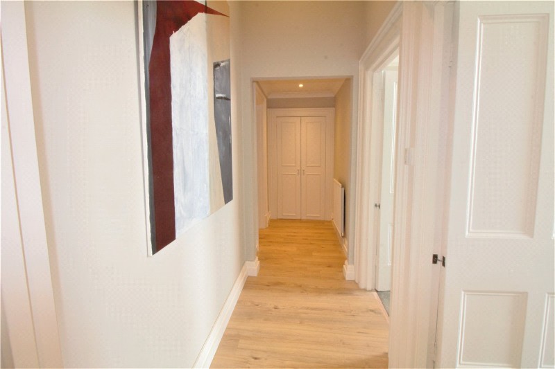 Wellington Square, Cheltenham, GL50