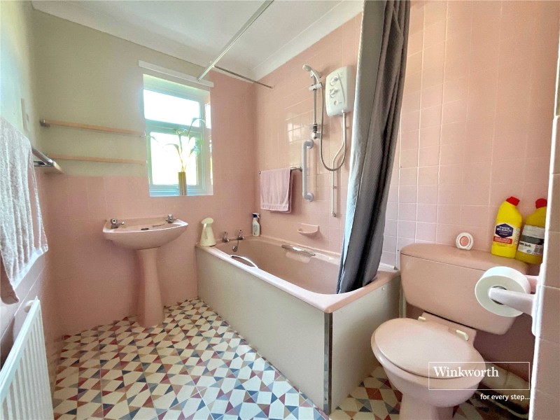 The Lawns, Waterford Road, Highcliffe, Christchurch, BH23
