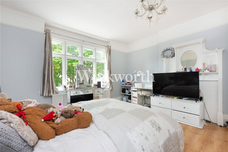 Old Park Road, London, N13