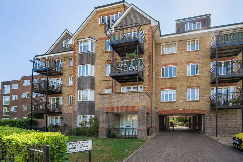 Bromley Road, Beckenham, BR3