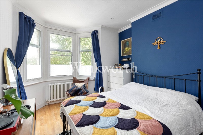 Station Road, London, N22