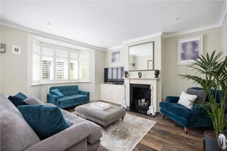 Valonia Gardens, East Putney, SW18