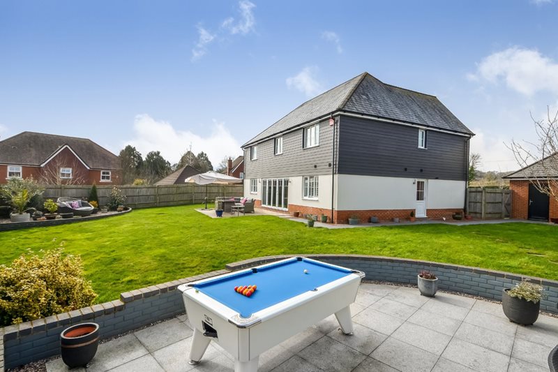 Downs Close, Broughton, Stockbridge, Hampshire, SO20