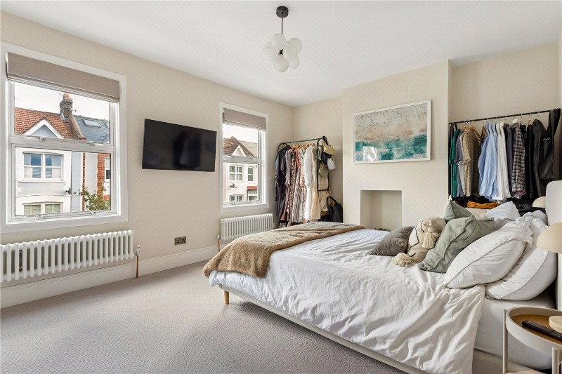 Fallsbrook Road, London, SW16