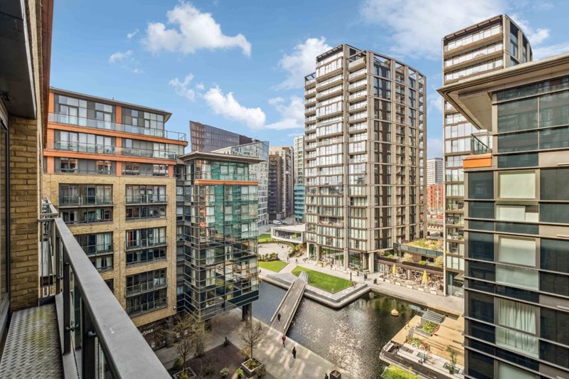 Praed Street, Paddington, W2