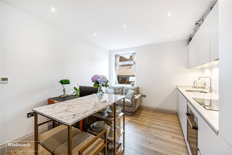 Devonhurst Place, Heathfield Terrace, London, W4