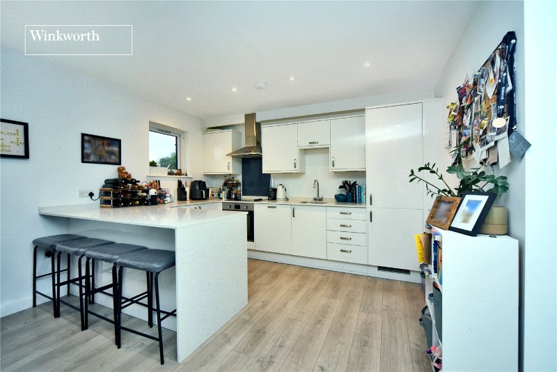 Hardwick Close, Epsom, Surrey, KT19