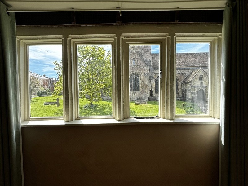 St. Johns Court, Devizes, SN10