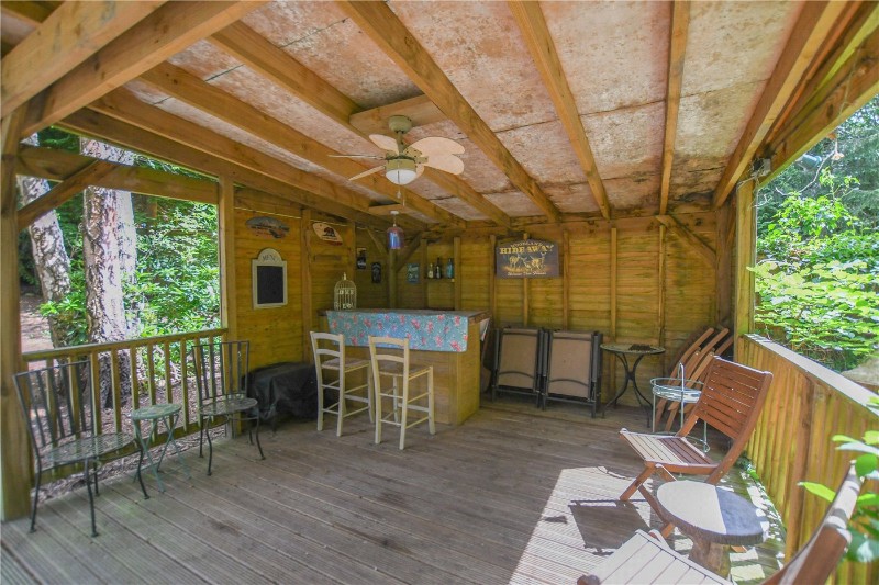 Hollybush Ride, Finchampstead, Wokingham, Berkshire, RG40