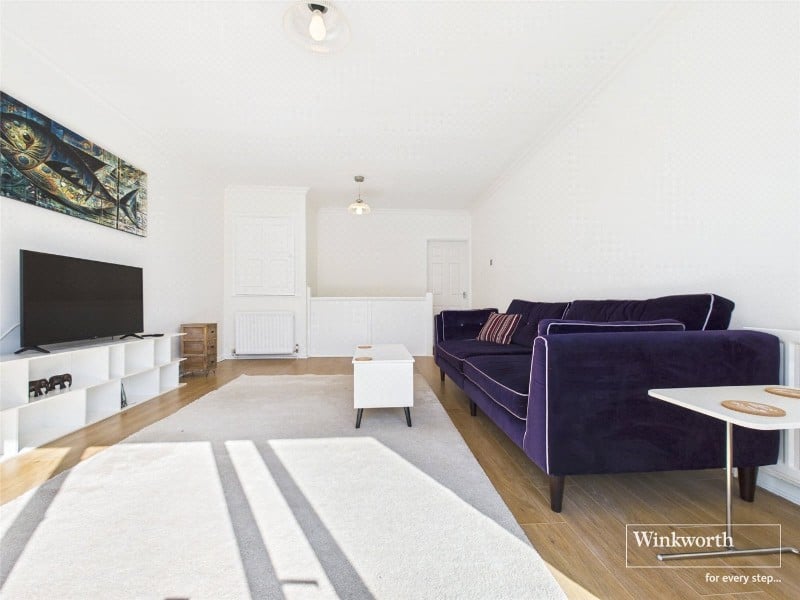 Petworth Court, Bath Road, Reading, Berkshire, RG1