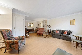 Lily Close, St Paul&#39;s Court, London, W14