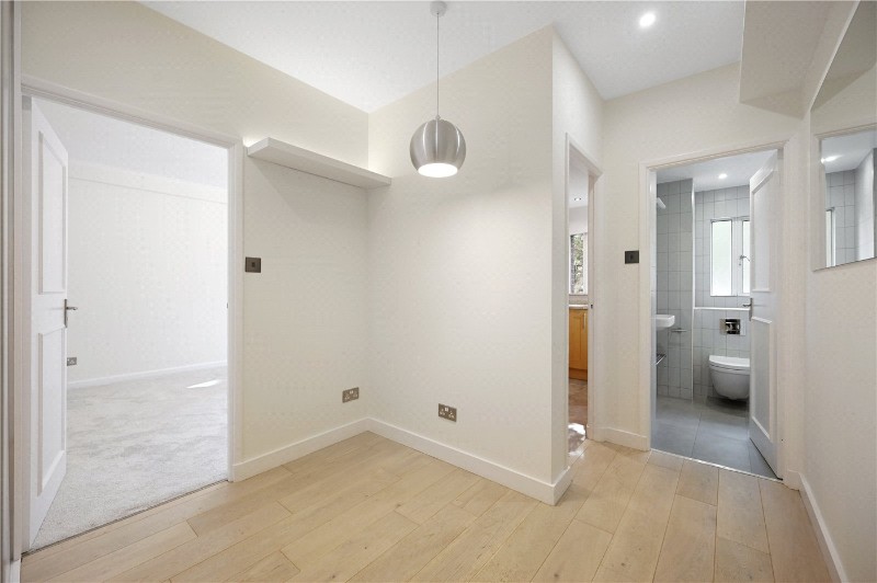 University Street, London, WC1E