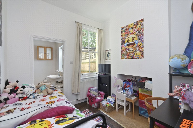 Byron Road, London, W5